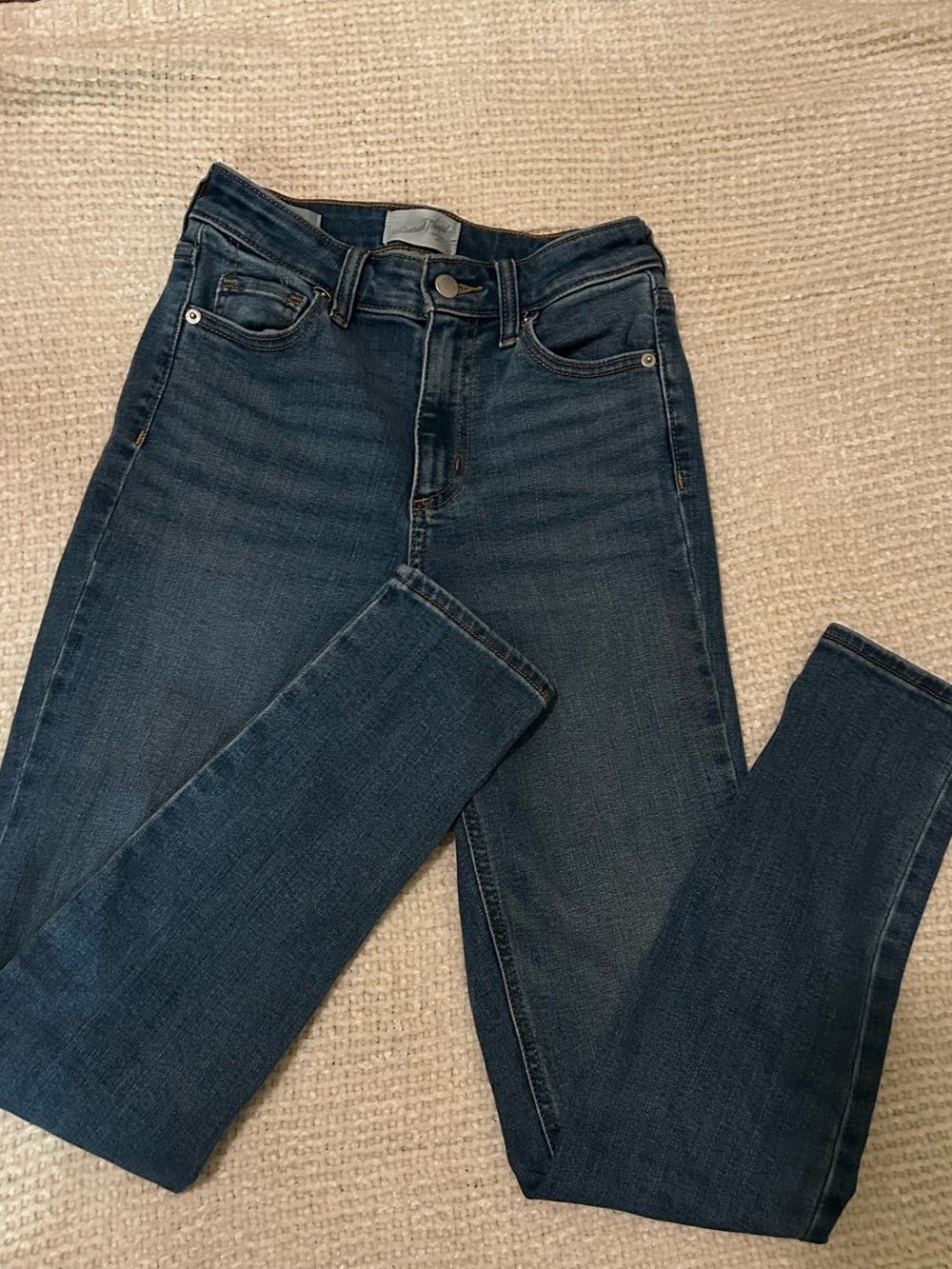 Universal Thread Dark Blue High-Rise Skinny Jeans